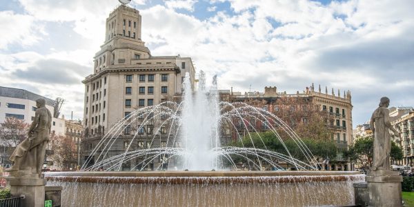 barcelona-1181780_1920